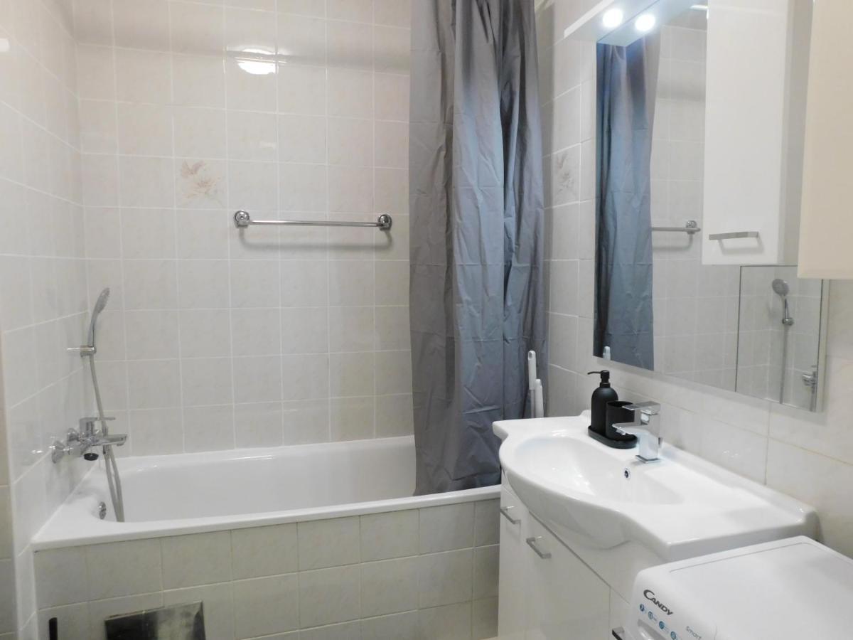 Elegant Poklukarjeva Street Appartement
