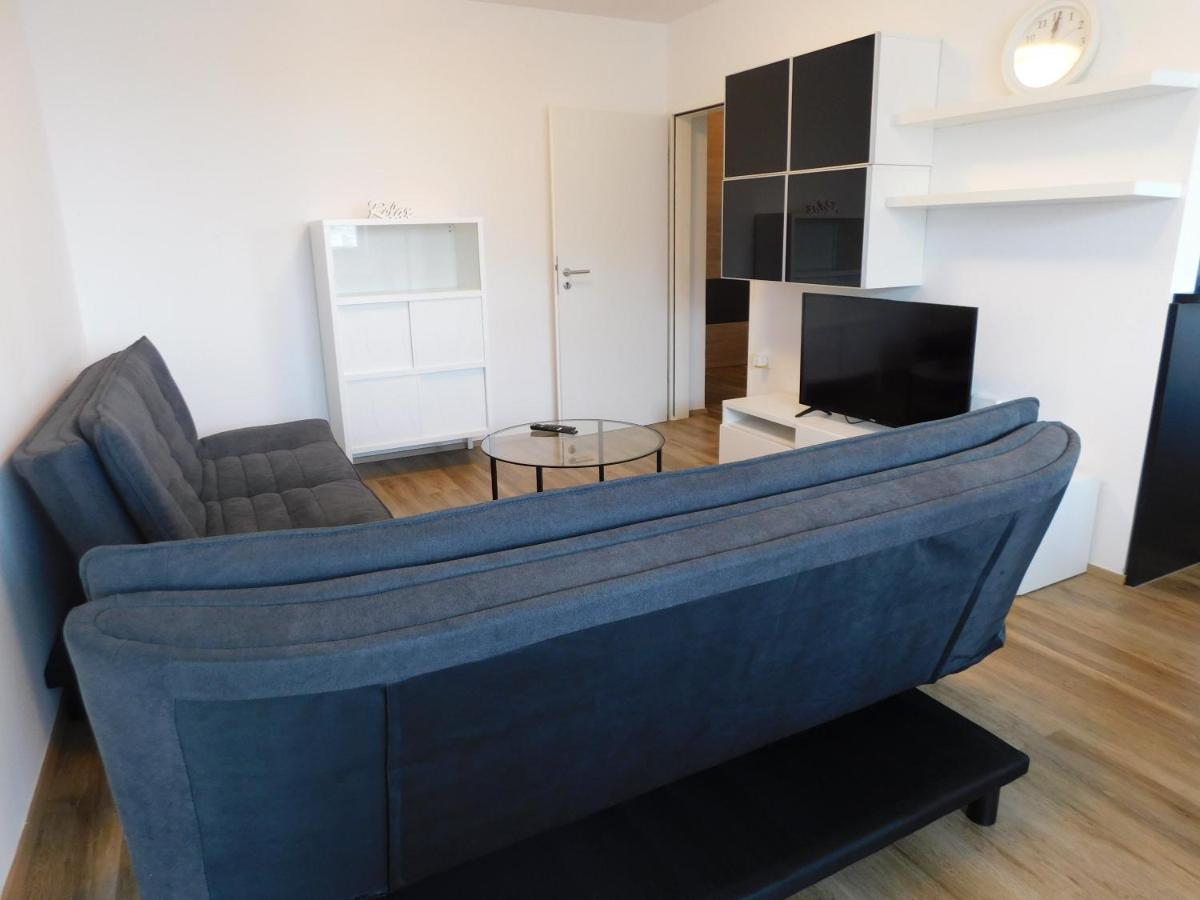 Appartement Elegant Poklukarjeva Street *